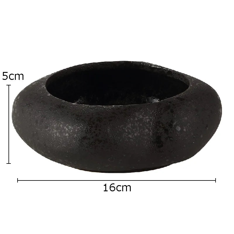Base Bowl Keramikvase Ausführung Ash Black, dunkle strukturierte Keramik