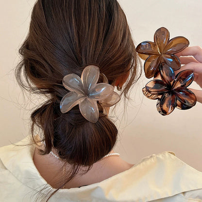 Skulpturale Haarklammer im Wave- &amp; Flower-Design – modernes Statement-Haaraccessoire