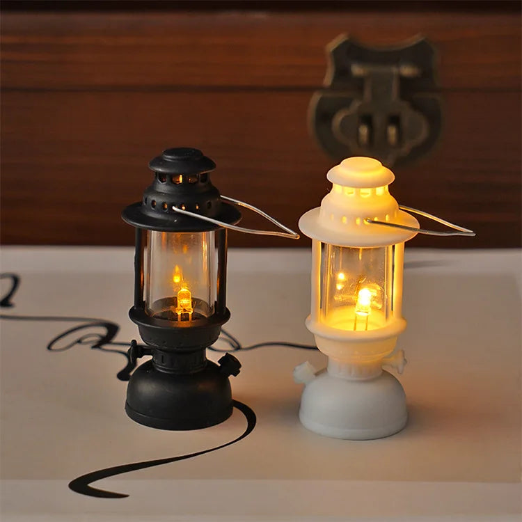Mini Retro Laterne „Tiny Glow“