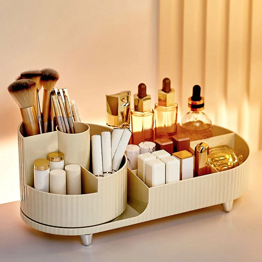 Rotéa Schminktisch-Organizer mit Make-up, Pinseln und Pflegeprodukten präsentiert