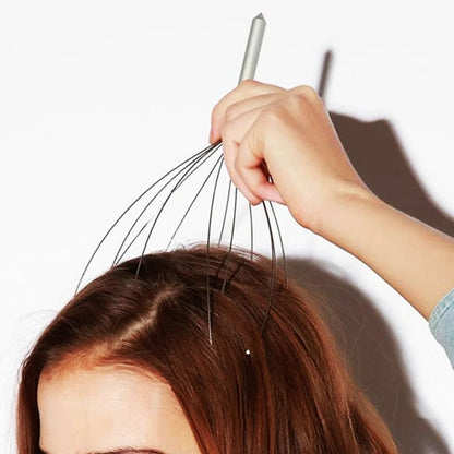 Anwendung eines Kopfhaut-Massagegeräts bei sanfter Massage der Kopfhaut