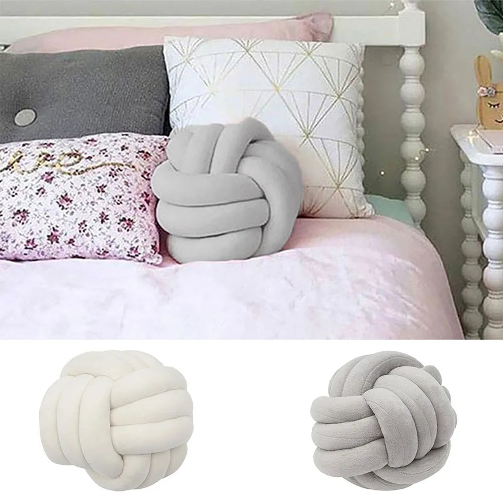 Lumé Knot Ball Kissen – Nordic Design