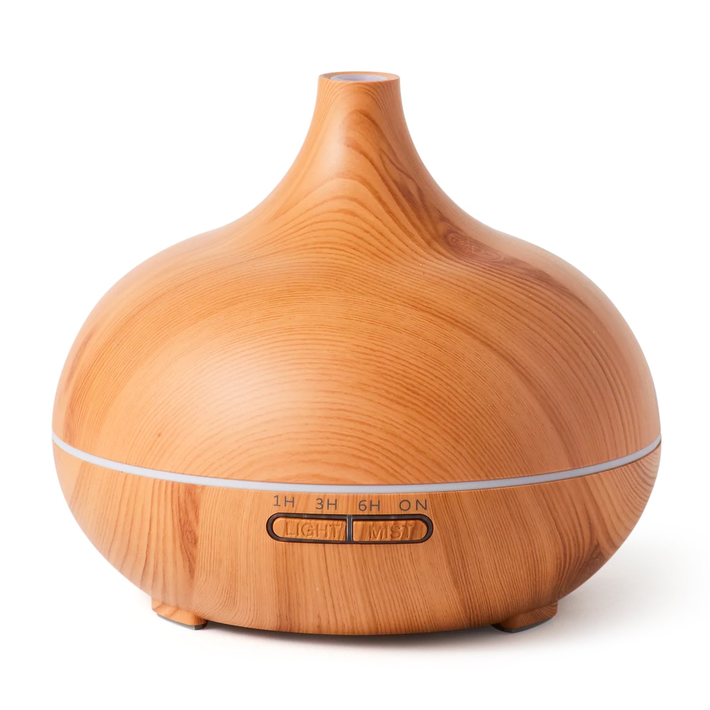 Wasser wird in den 500 ml Tank des AquaZen Diffusers gefüllt