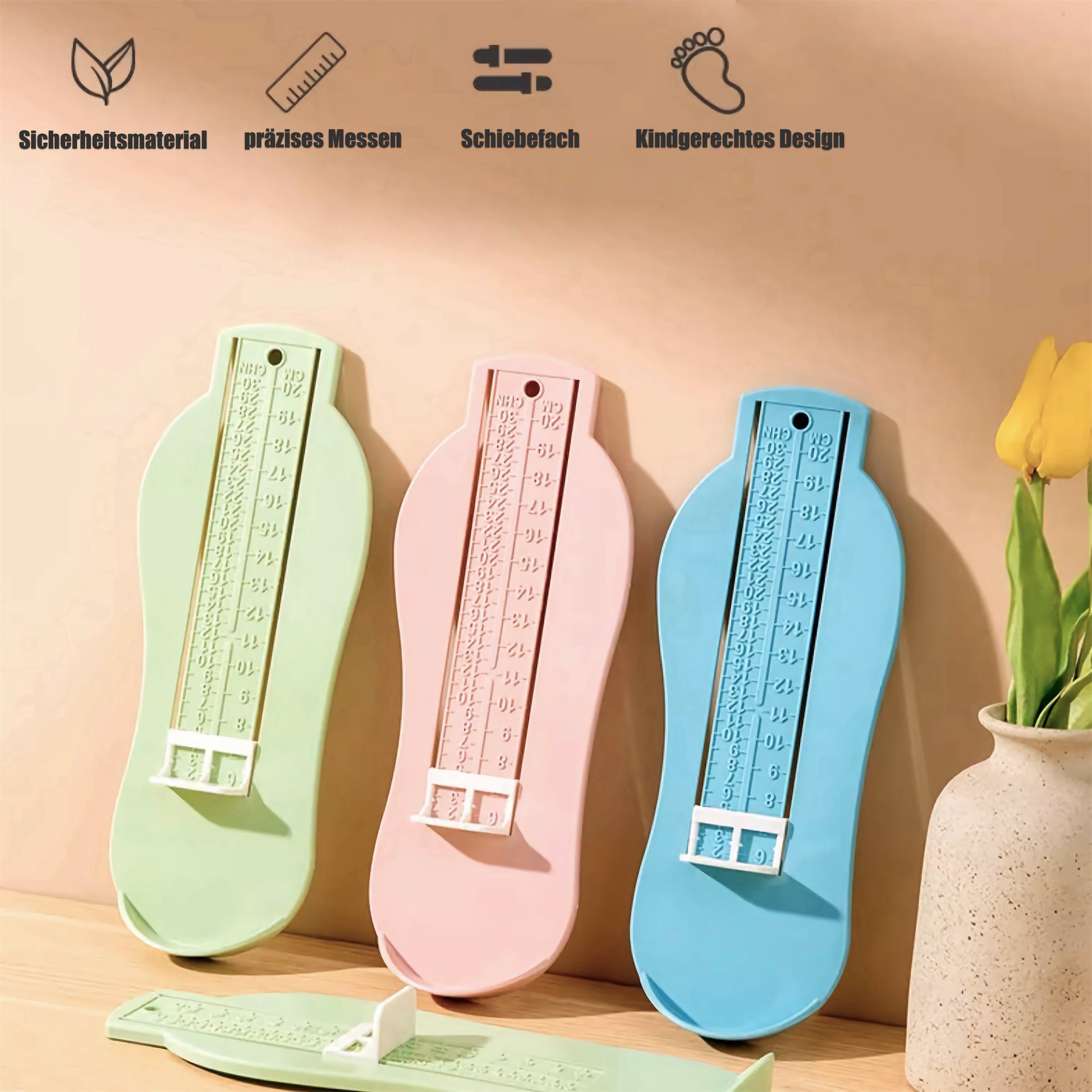 Baby Schuhgrößen Messgerät Vorderansicht in Farbe Grün