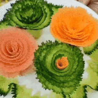 Universalschäler – 3-in-1 Küchenwerkzeug für Schneiden & Schälen